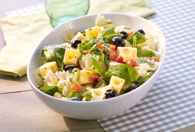 Foto: Grünländer Grünländer bunter Nudelsalat