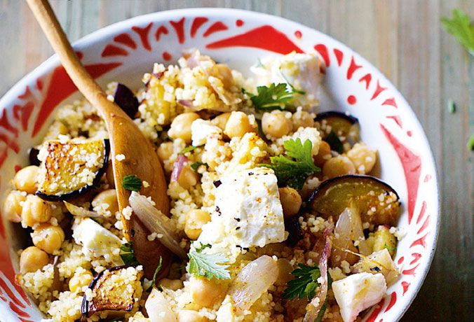 Auberginen-Couscous-Pfanne mit Feta