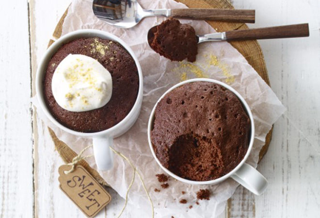 Schokoladen-Tassenkuchen mit Lebkuchengewürz